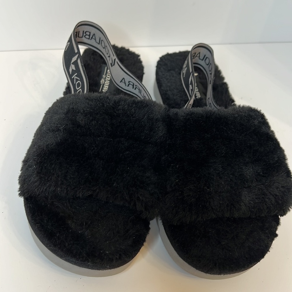 KOOLABURRA BY UGG BLACK FAUX FUR SLIPPERS SZ 8 - Picture 4 of 12